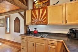 The Wobbly Cabin - Image 4