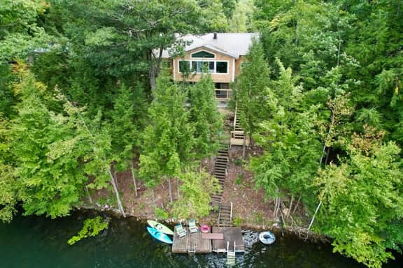 Lakeside Lodge at Fern Lake: 3BR/1BA Waterfront w/ Dock - Image 5
