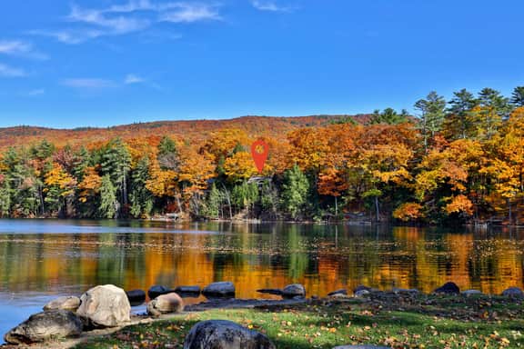 Lakeside Lodge at Fern Lake: 3BR/1BA Waterfront w/ Dock - Image 3