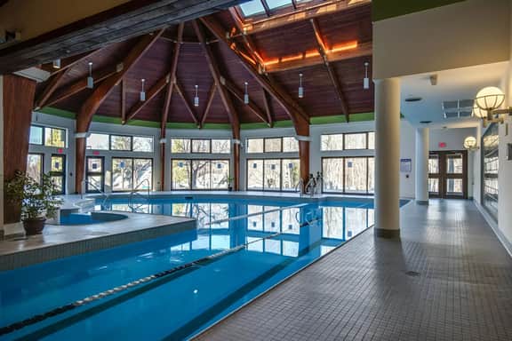 Woods Resort and Spa: Cozy 2-Bedroom Condo in Killington, VT with Ski, Tennis, and Pool Access - Image 5