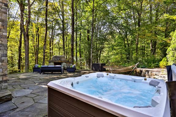 Lakewood Lodge - Image 3