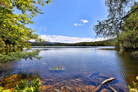 Lakewood Lodge - Image 2