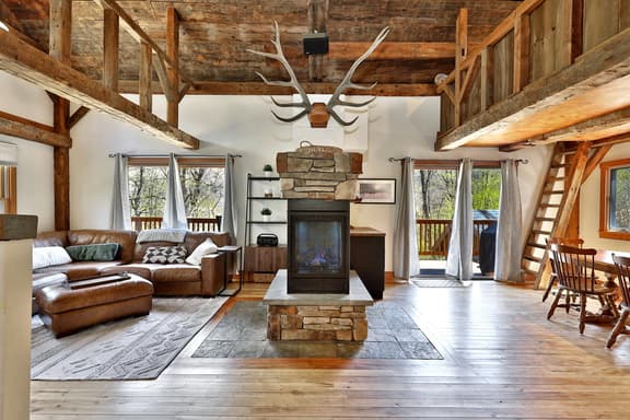 The Wobbly Cabin - Image 1