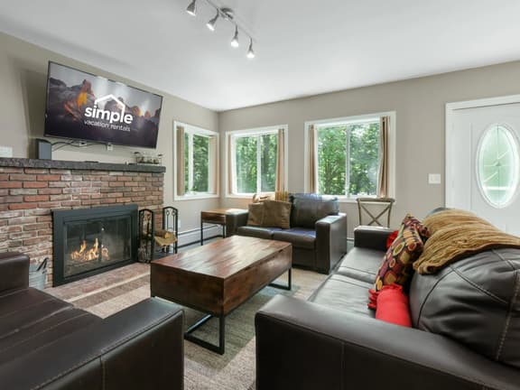 Killington Terrace Lodge: Upper Unit - Image 1