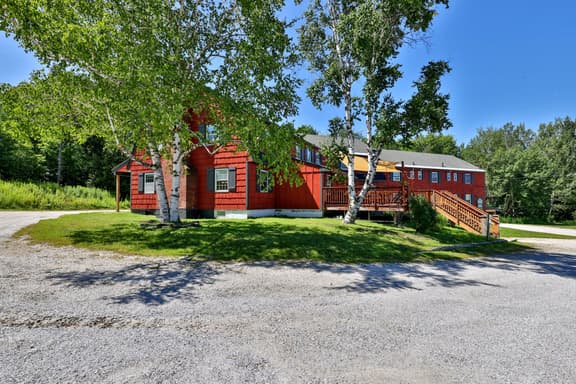 The Birch Tree Lodge - Image 1